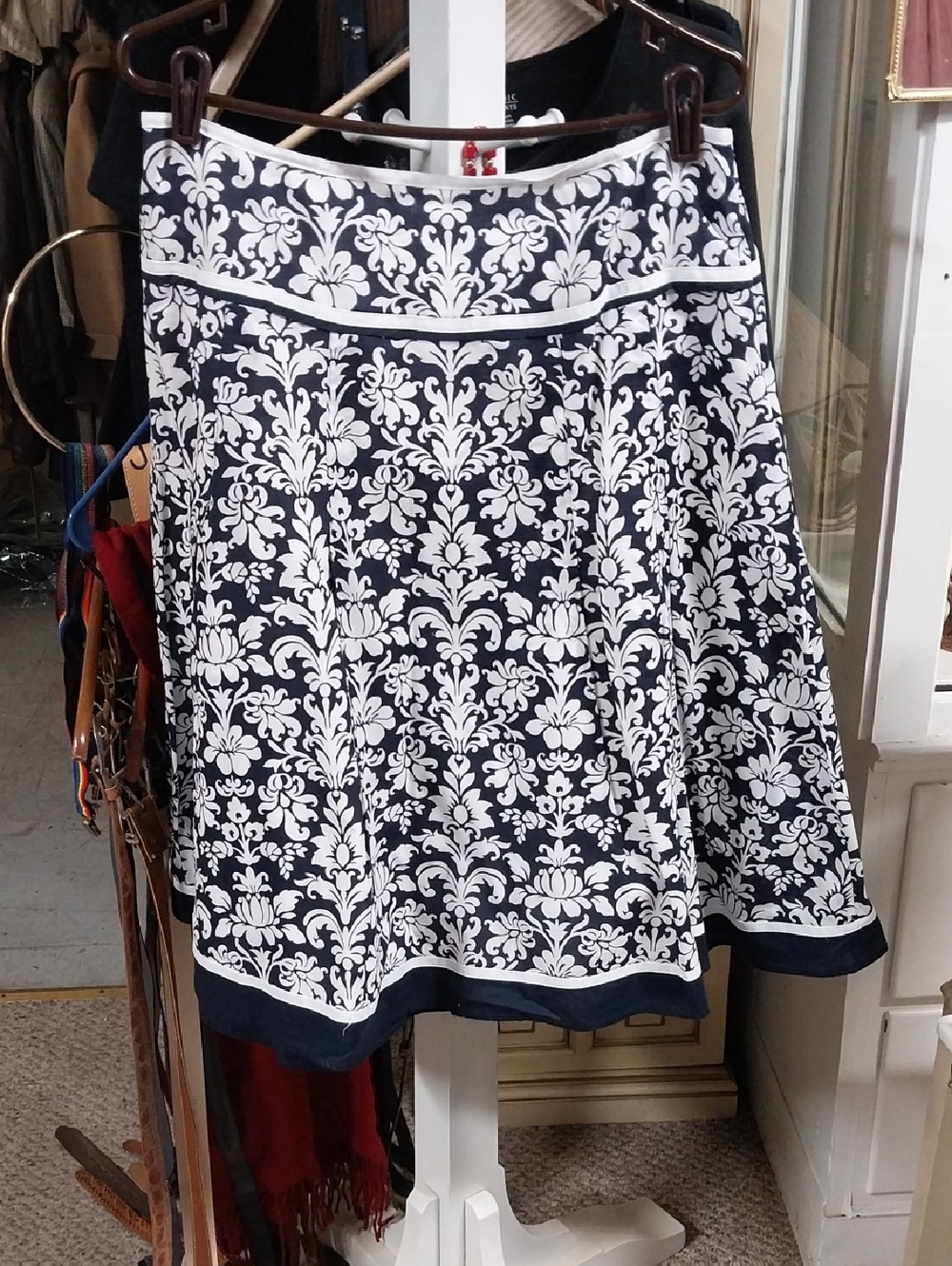 Jones New York Navy and White Floral A-Line Skirt